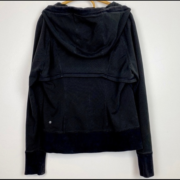 Lululemon After Asana Hoodie - Picture 5 of 9